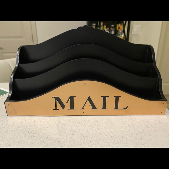 Other - Wall 3 tier mail holder